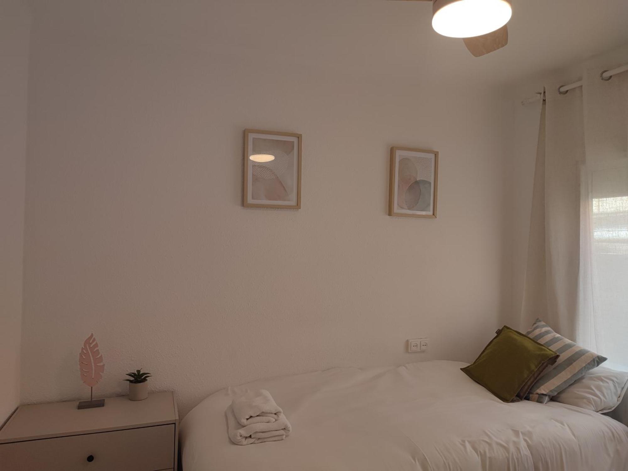 Feel Welcome Barcelona Apartment Cornella de Llobregat Exterior photo